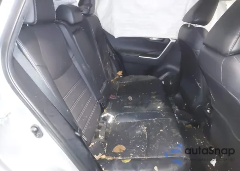 2019 Toyota Rav4 Limited z USA, uszkodzony, nr VIN 2T3Y1RFV4KW025084